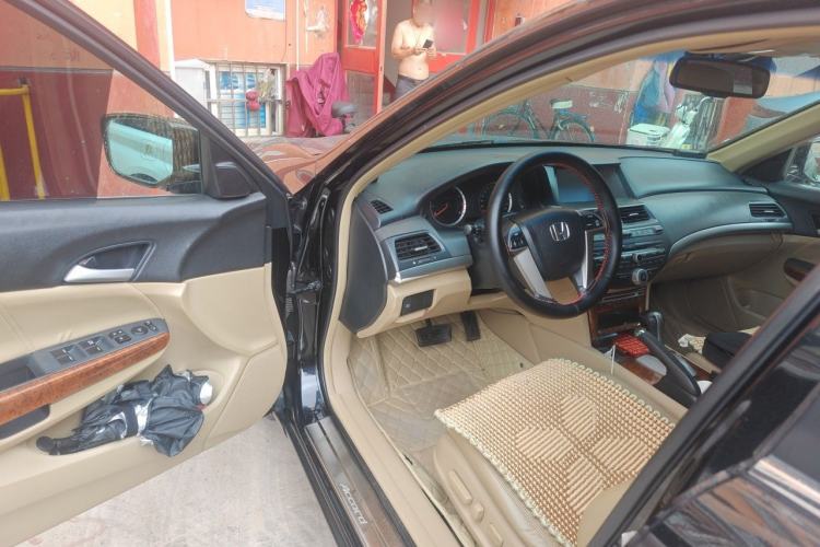 Used Honda Accord 2012 2.0L SE Driver Seat