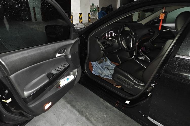 Used Honda Accord 2012 2.0L SE Driver Seat