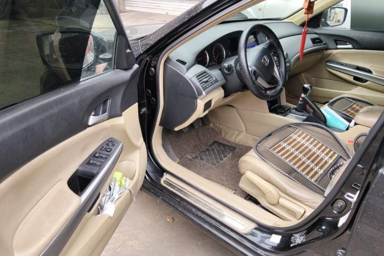 Used Honda Accord 2012 2.0L MT Driver Seat