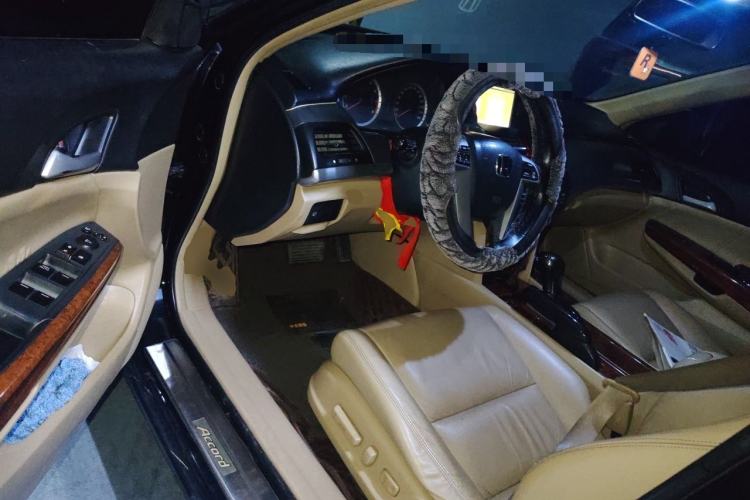 Used Honda Accord 2012 2.0L SE Driver Seat