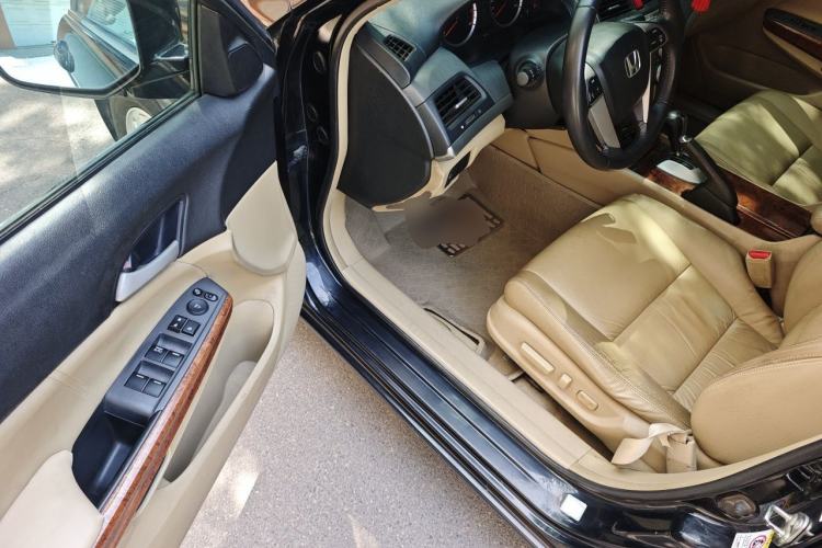 Used Honda Accord 2012 2.0L SE Driver Seat