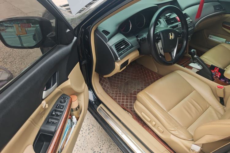 Used Honda Accord 2012 2.0L SE Driver Seat