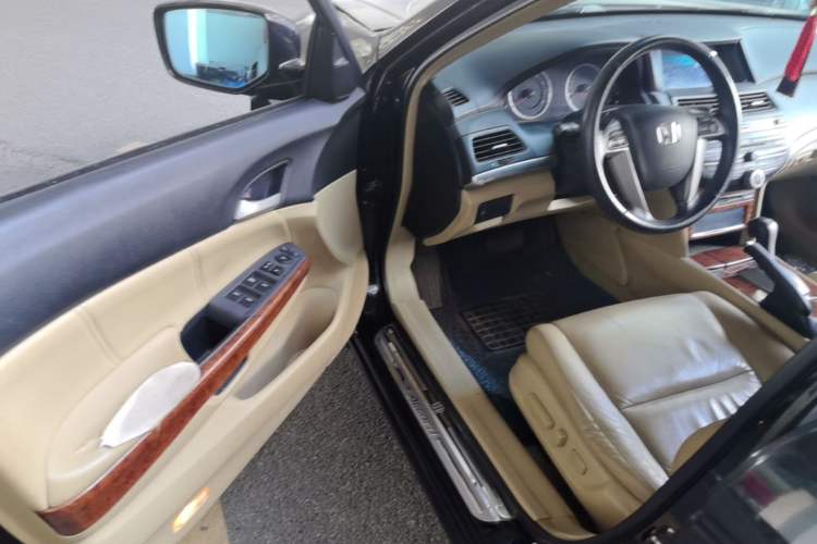 Used Honda Accord 2012 2.0L SE Driver Seat
