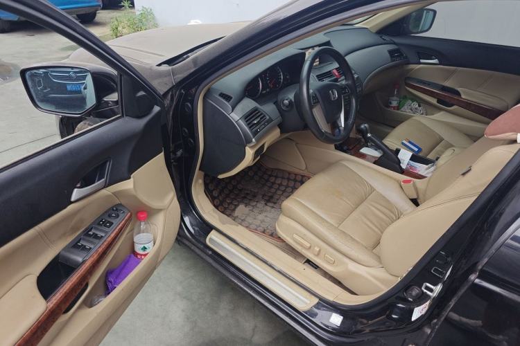 Used Honda Accord 2012 2.0L SE Driver Seat