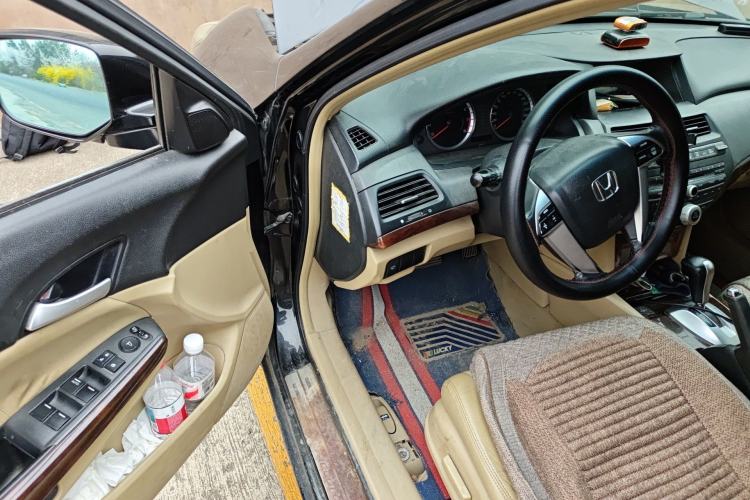 Used Honda Accord 2012 2.0L SE Driver Seat