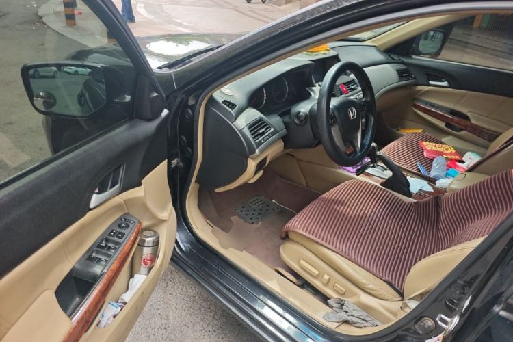 Used Honda Accord 2012 2.0L SE Driver Seat