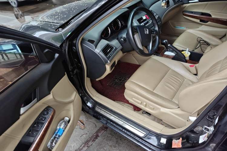 Used Honda Accord 2012 2.0L SE Driver Seat
