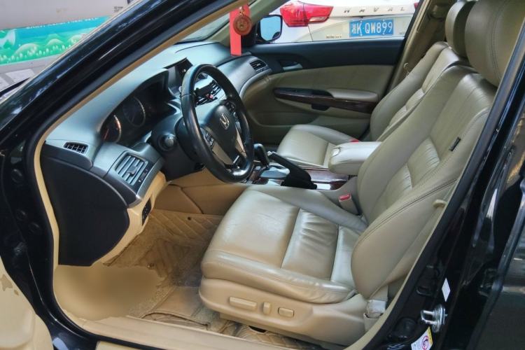Used Honda Accord 2012 2.0L SE Driver Seat