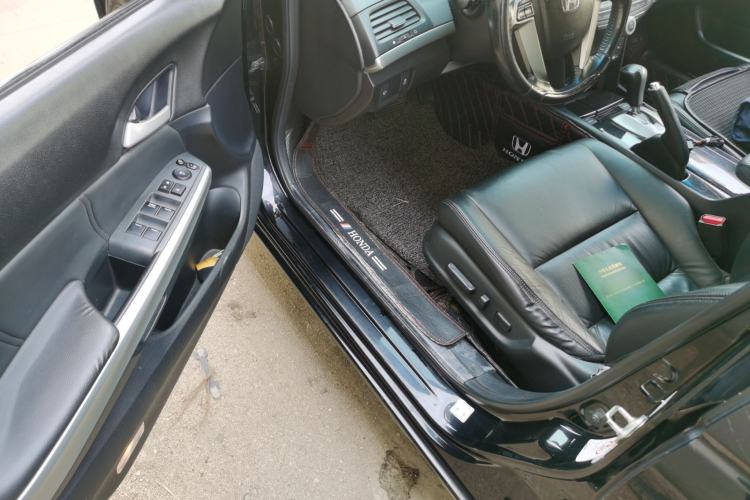 Used Honda Accord 2012 2.4L SE Driver Seat