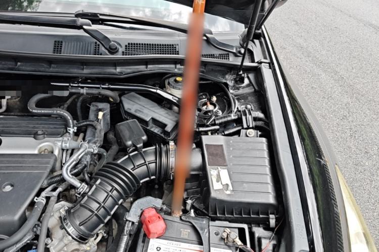 Used Honda Accord 2012 2.4L SE Engine Bay Left