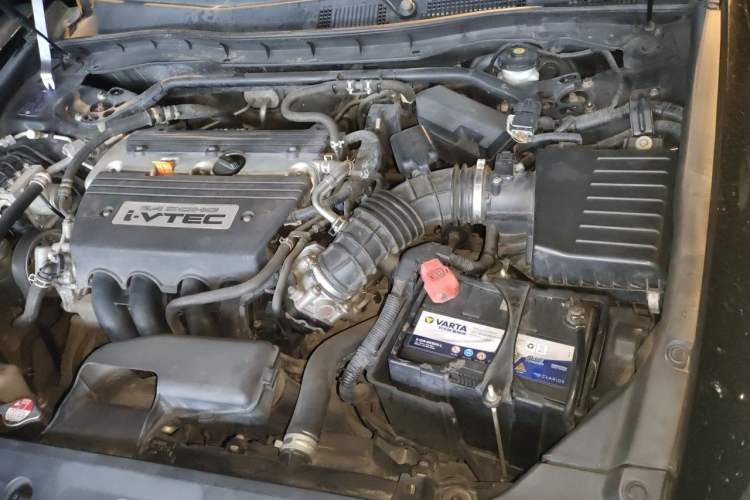 Used Honda Accord 2012 2.4L SE Engine Bay Left