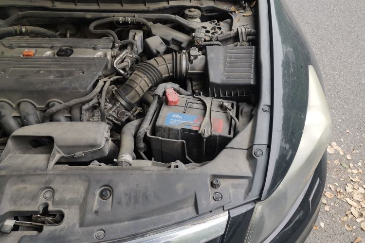 Used Honda Accord 2012 2.4L SE Engine Bay Left