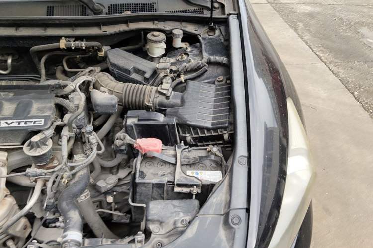 Used Honda Accord 2012 2.0L MT Engine Bay Left