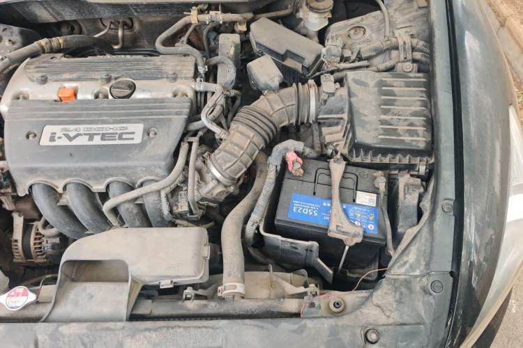 Used Honda Accord 2012 2.4L LX Engine Bay Left
