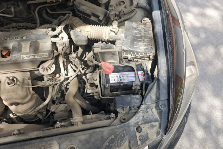 Used Honda Accord 2012 2.0L SE Engine Bay Left