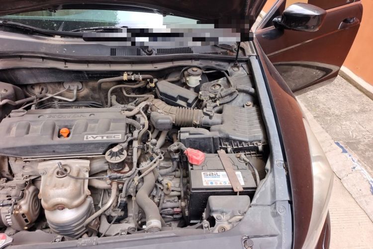 Used Honda Accord 2012 2.0L SE Engine Bay Left