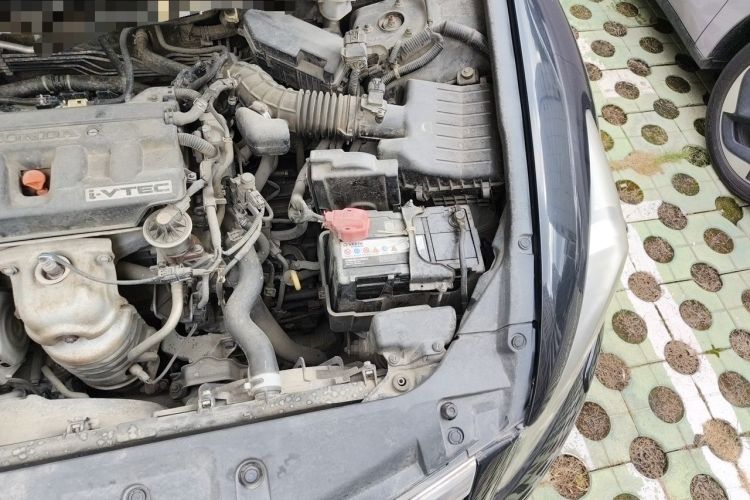 Used Honda Accord 2012 2.0L SE Engine Bay Left