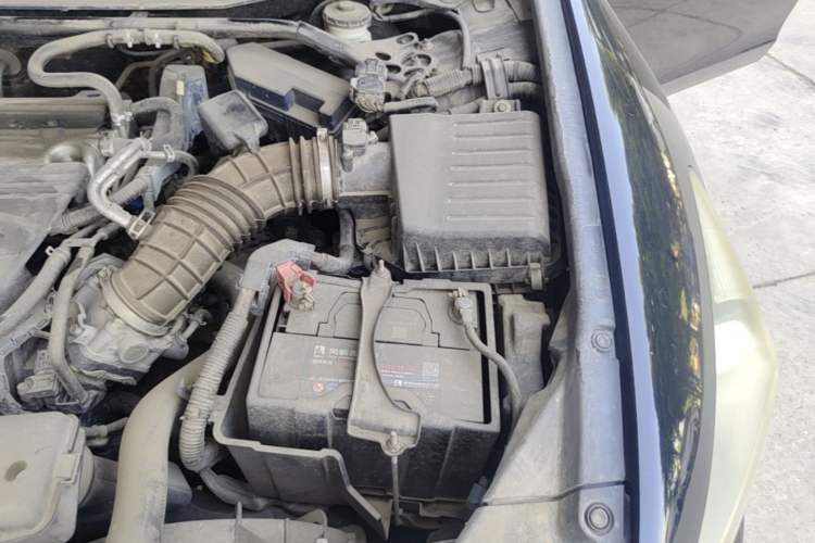 Used Honda Accord 2012 2.4L SE Engine Bay Left
