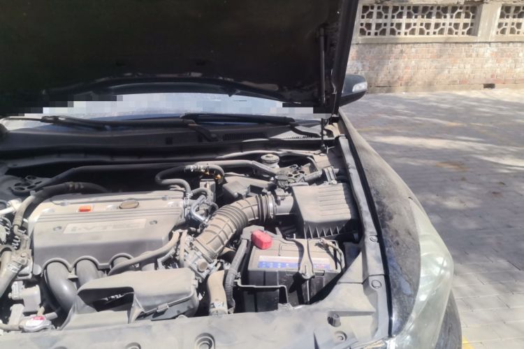 Used Honda Accord 2012 2.4L SE Engine Bay Left