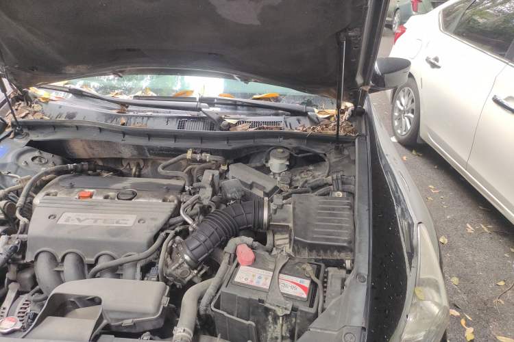 Used Honda Accord 2012 2.4L LX Engine Bay Left