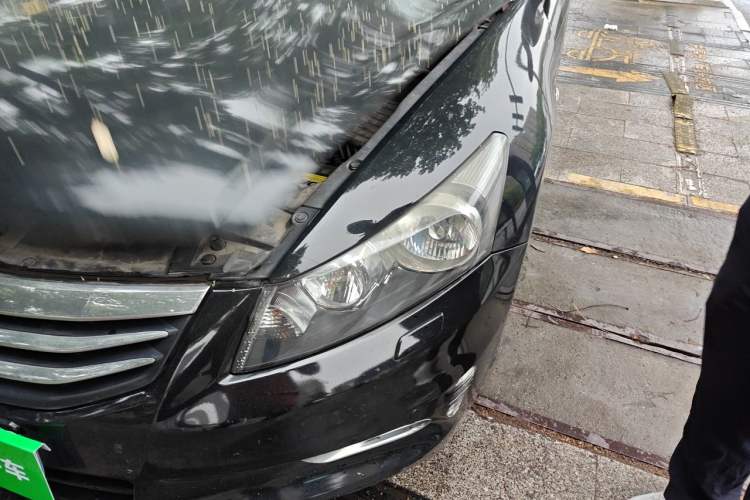 Used Honda Accord 2012 2.0L SE Engine Bay Left
