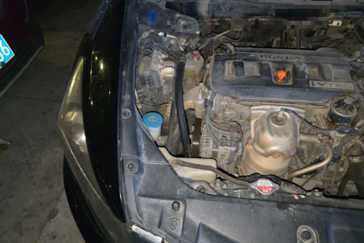 Used Honda Accord 2012 2.0L SE Engine Bay Right
