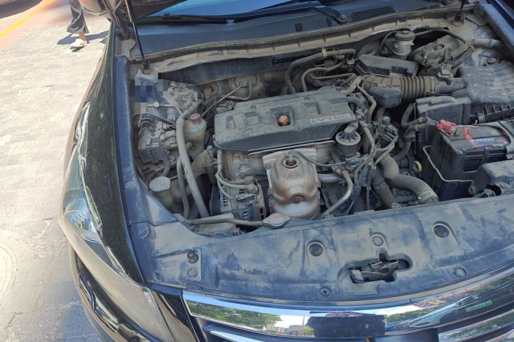Used Honda Accord 2012 2.0L SE Engine Bay Right