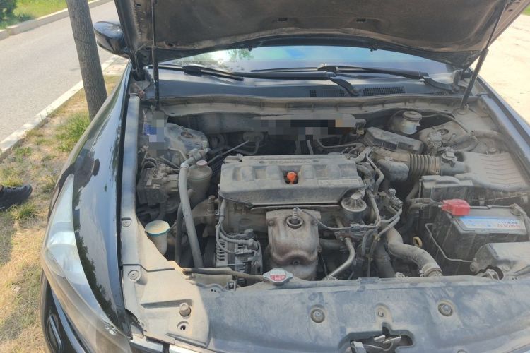 Used Honda Accord 2012 2.0L SE Engine Bay Right