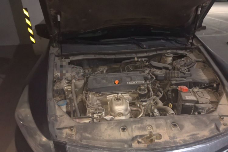 Used Honda Accord 2012 2.0L SE Engine Bay Right