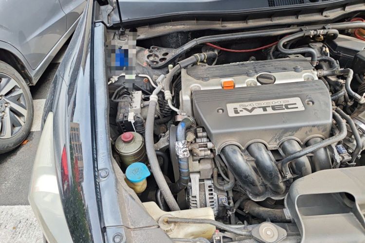 Used Honda Accord 2012 2.4L SE Engine Bay Right