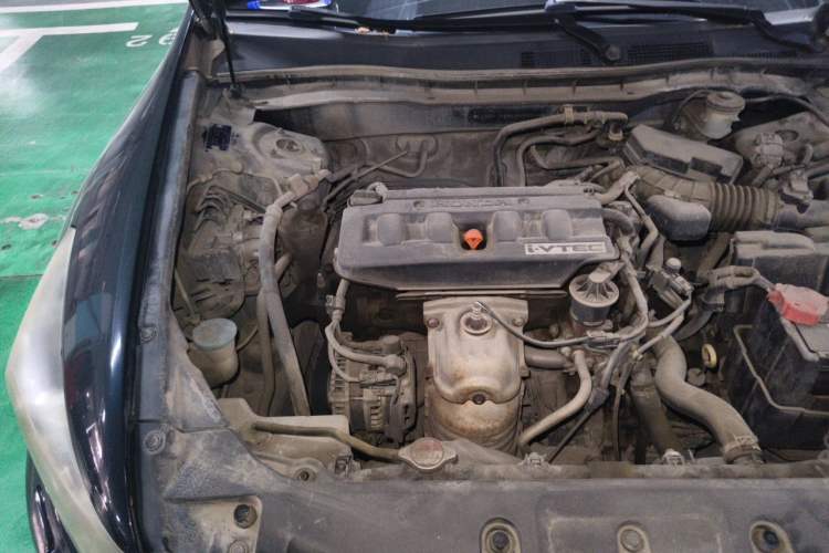 Used Honda Accord 2012 2.0L SE Engine Bay Right