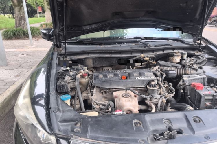 Used Honda Accord 2012 2.0L MT Engine Bay Right