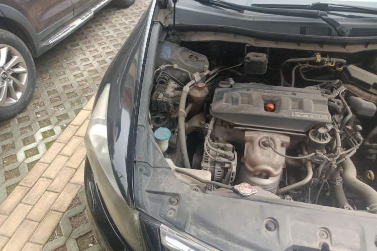 Used Honda Accord 2012 2.0L SE Engine Bay Right