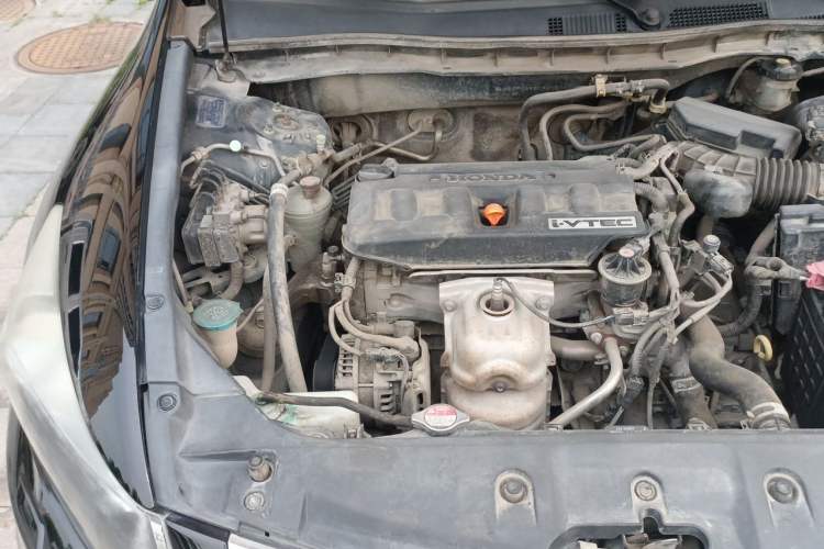 Used Honda Accord 2012 2.0L SE Engine Bay Right
