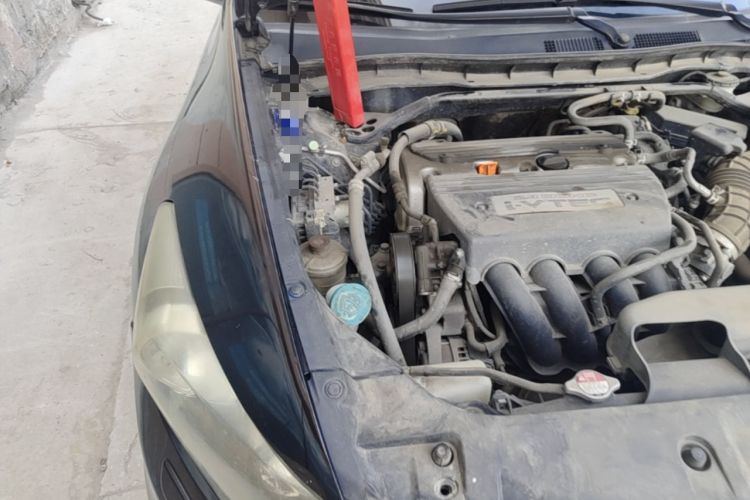 Used Honda Accord 2012 2.4L SE Engine Bay Right