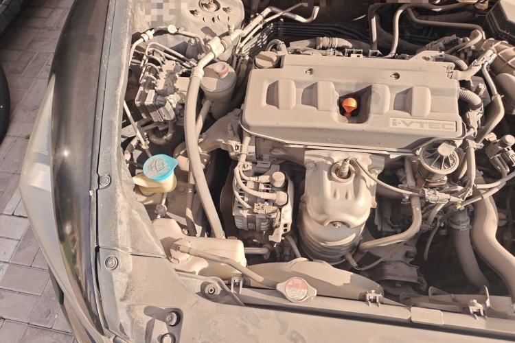 Used Honda Accord 2012 2.0L SE Engine Bay Right