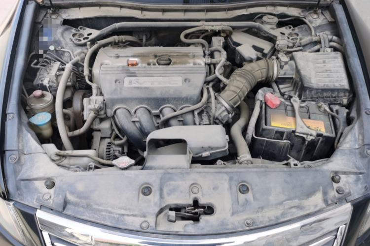 Used Honda Accord 2012 2.4L SE Engine Bay