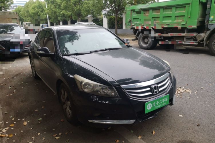 Used Honda Accord 2012 2.4L SE Front Right 45 Deg
