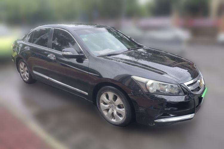 Used Honda Accord 2012 2.4L SE Front Right 45 Deg