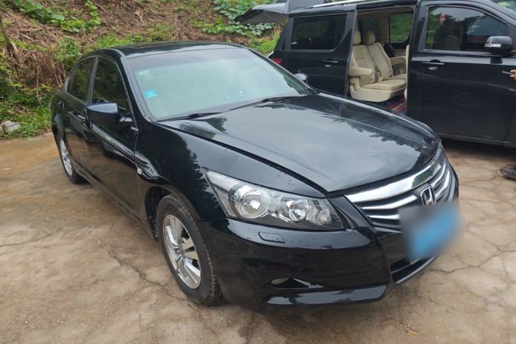 Used Honda Accord 2012 2.0L SE Front Right 45 Deg