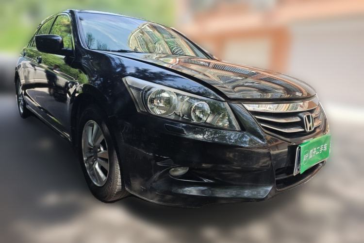 Used Honda Accord 2012 2.0L SE Front Right 45 Deg