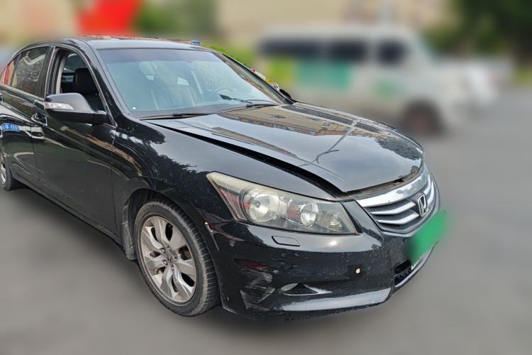 Used Honda Accord 2012 2.4L SE Front Right 45 Deg