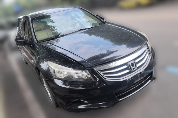 Used Honda Accord 2012 2.0L MT Front Right 45 Deg