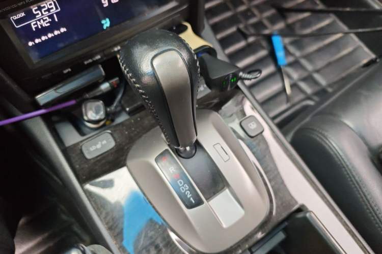 Used Honda Accord 2012 2.4L SE Gear Lever
