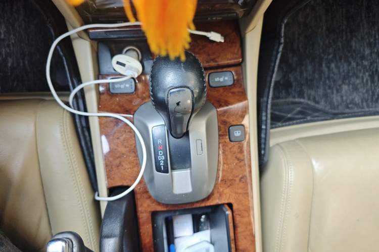 Used Honda Accord 2012 2.4L SE Gear Lever