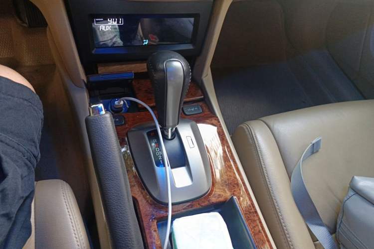 Used Honda Accord 2012 2.0L SE Gear Lever