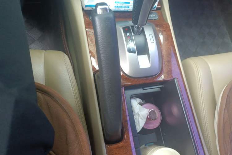 Used Honda Accord 2012 2.0L SE Gear Lever
