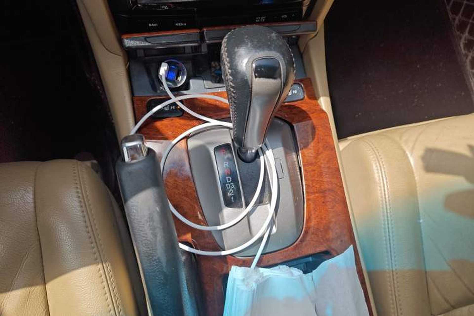 Used Honda Accord 2012 2.0L SE Gear Lever