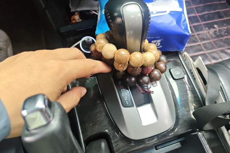 Used Honda Accord 2012 2.4L SE Gear Lever