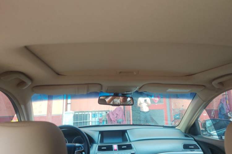Used Honda Accord 2012 2.0L SE Headliner